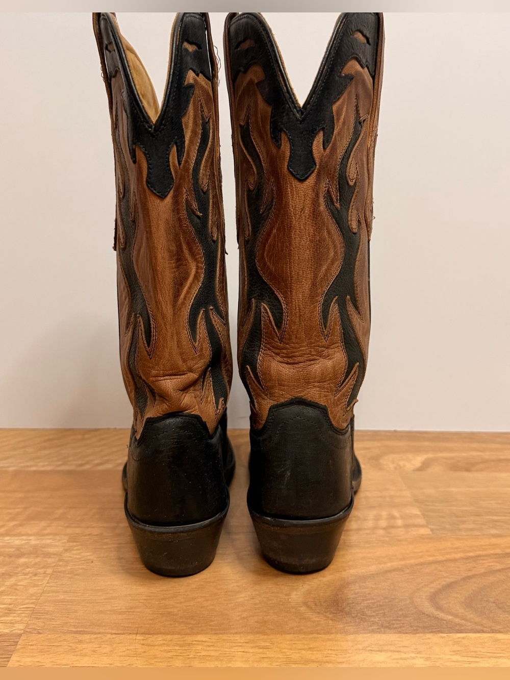 Old West Black and Brown Leather Boots - Picture 2 of 12
